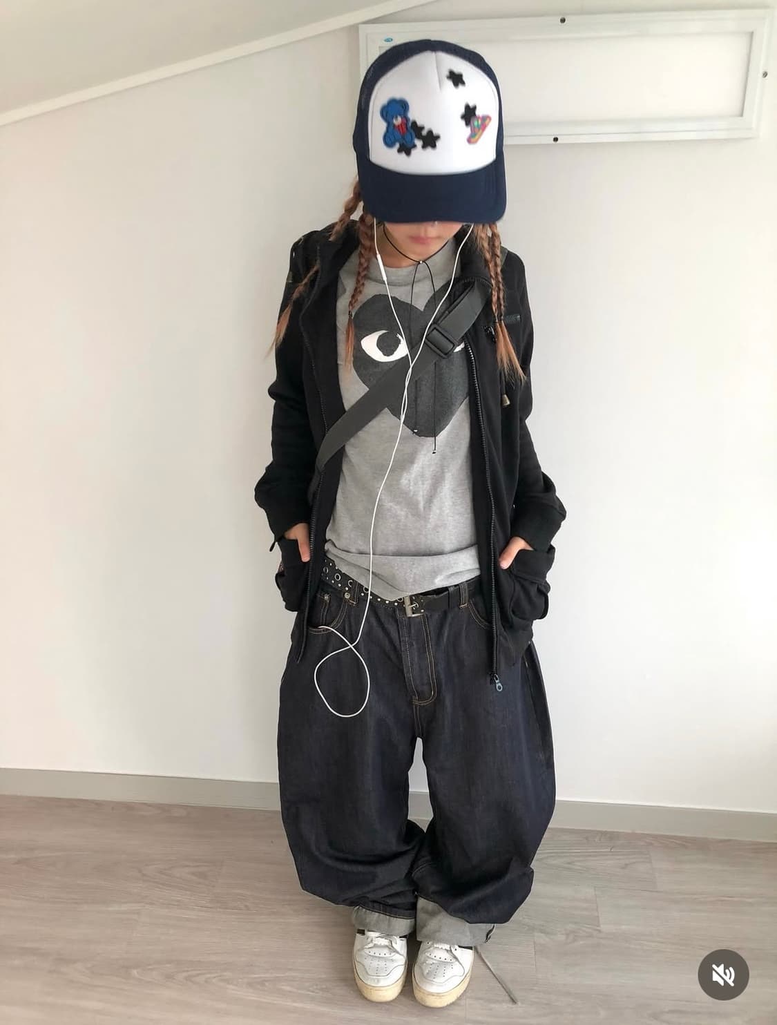 차일드매거진 코디 세트 팝니당 빈티지 꼼데 큐빈티지 파우닝 미라이클립 상품이미지1