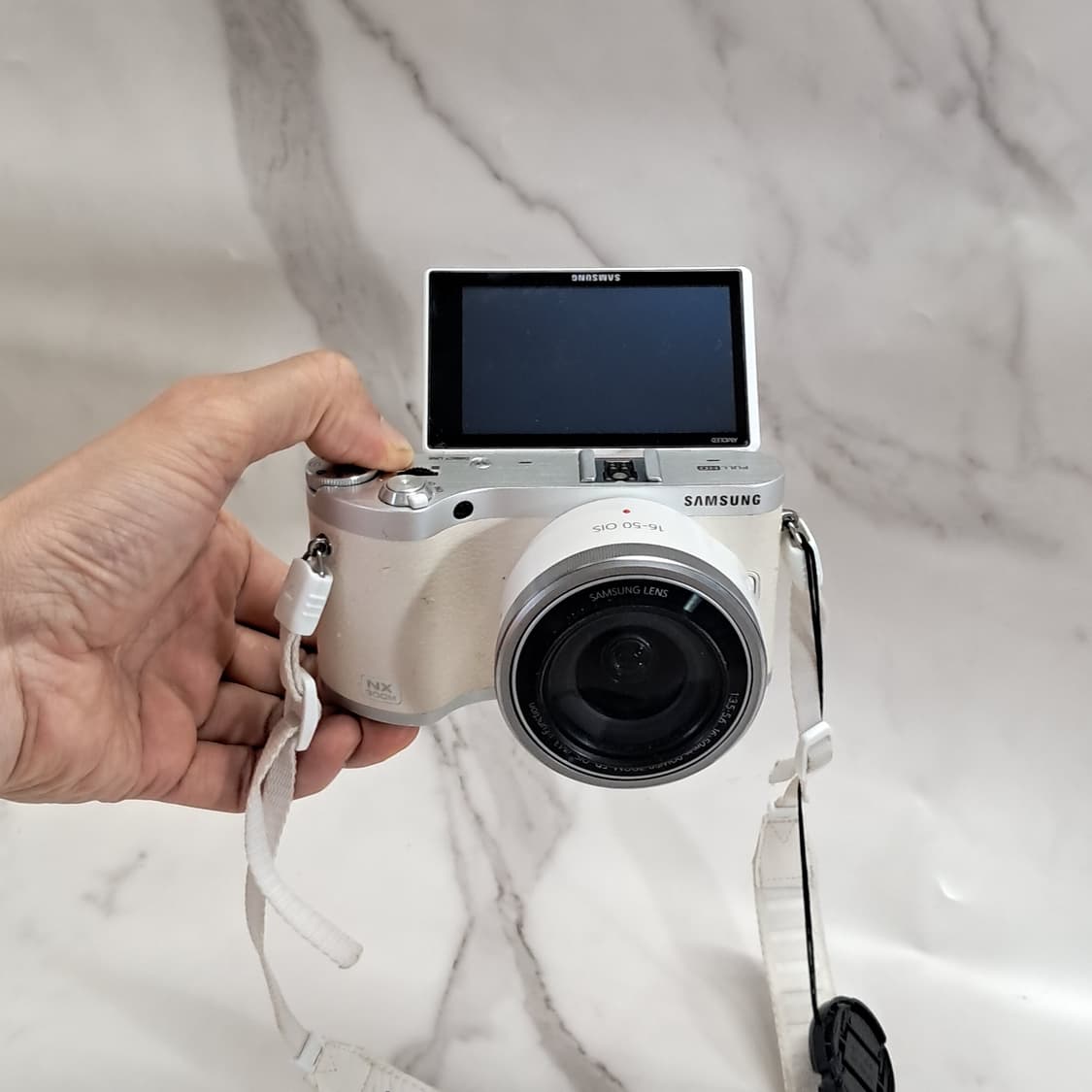 셀카가능) 삼성 미러리스 NX300M 화이트! 디지털 카메라 상품이미지1