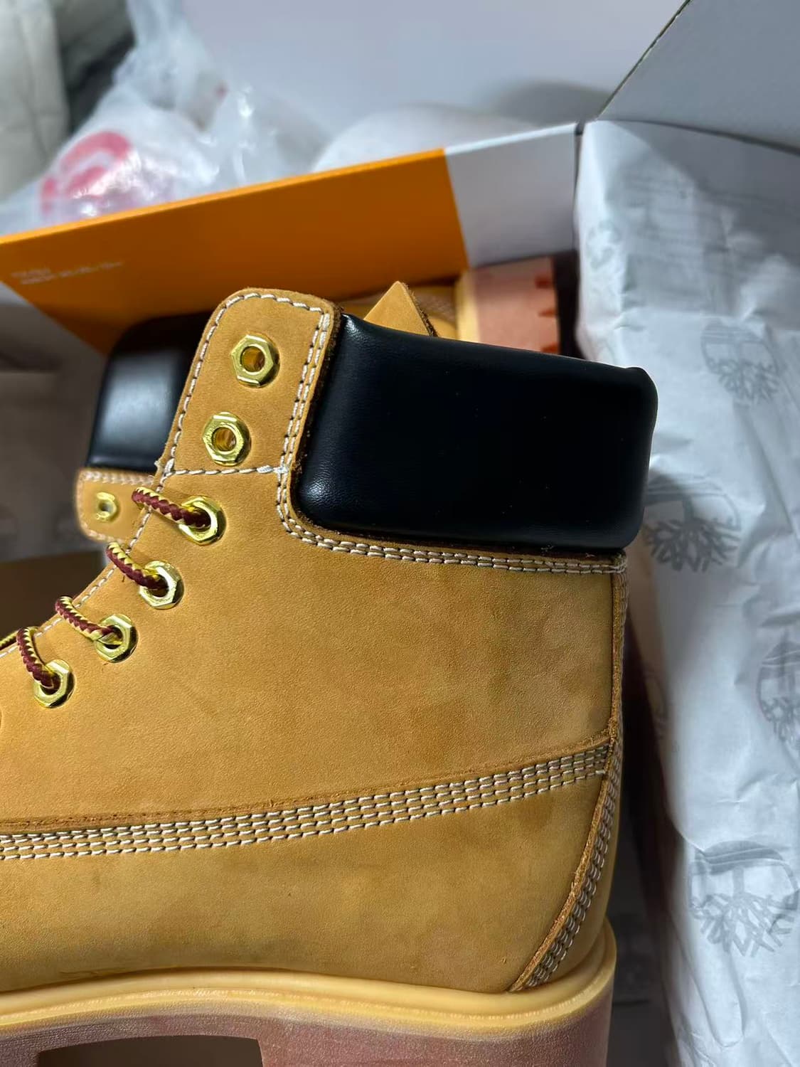 팀버랜드 프리미엄 6인치 워터프루프 부츠 위트 누벅 270mm 상품이미지4