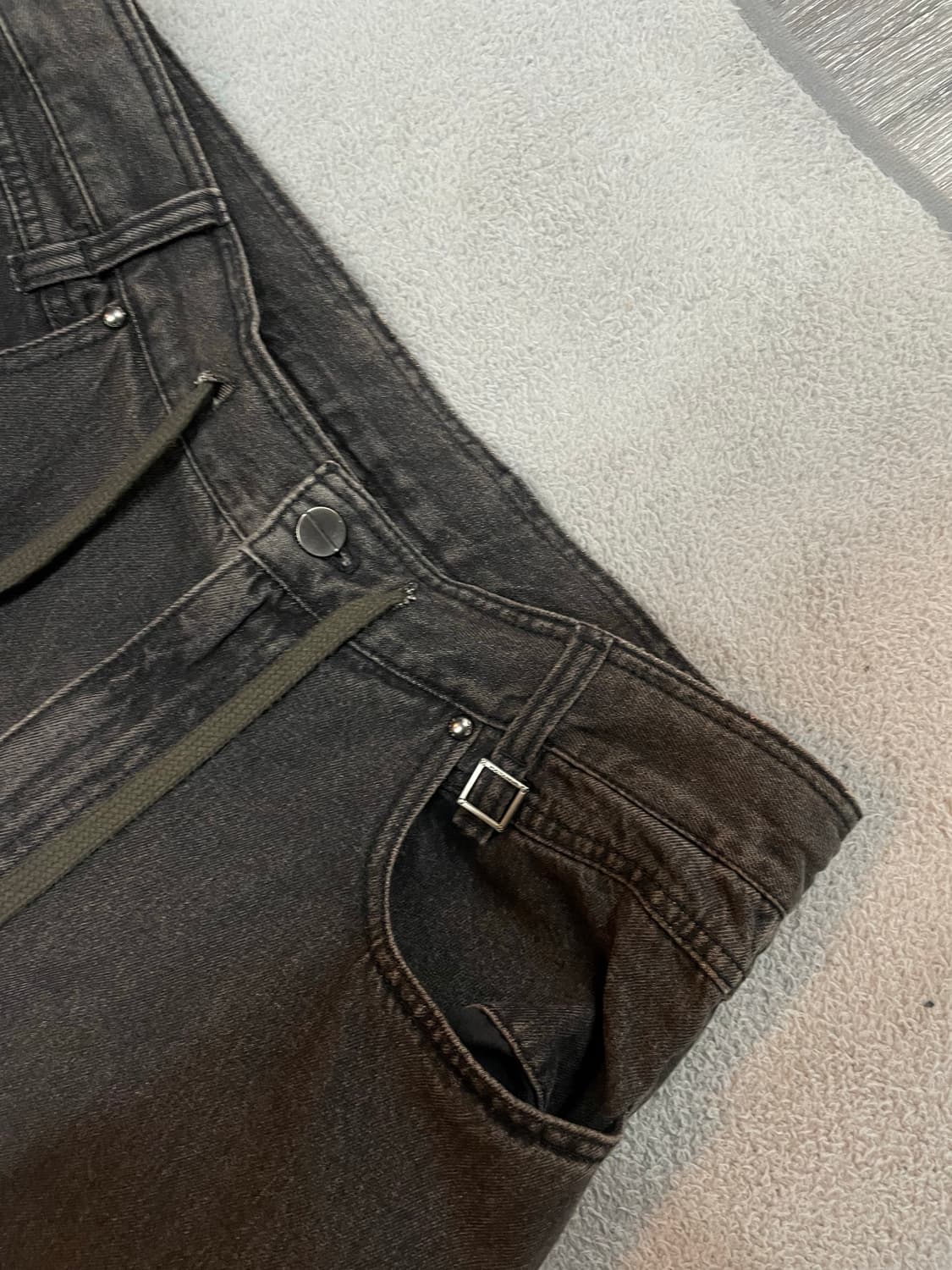 33사이즈/ 우영미 24SS 흑청 셔링 팬츠 상품이미지4