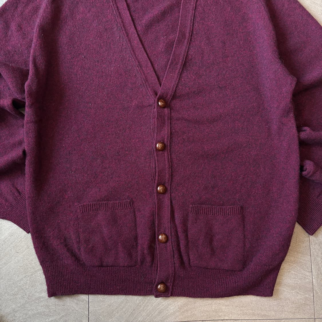 L.L.bean 정품 엘엘빈 스코틀랜드 생산 램스울 버건디 가디건 상품이미지4