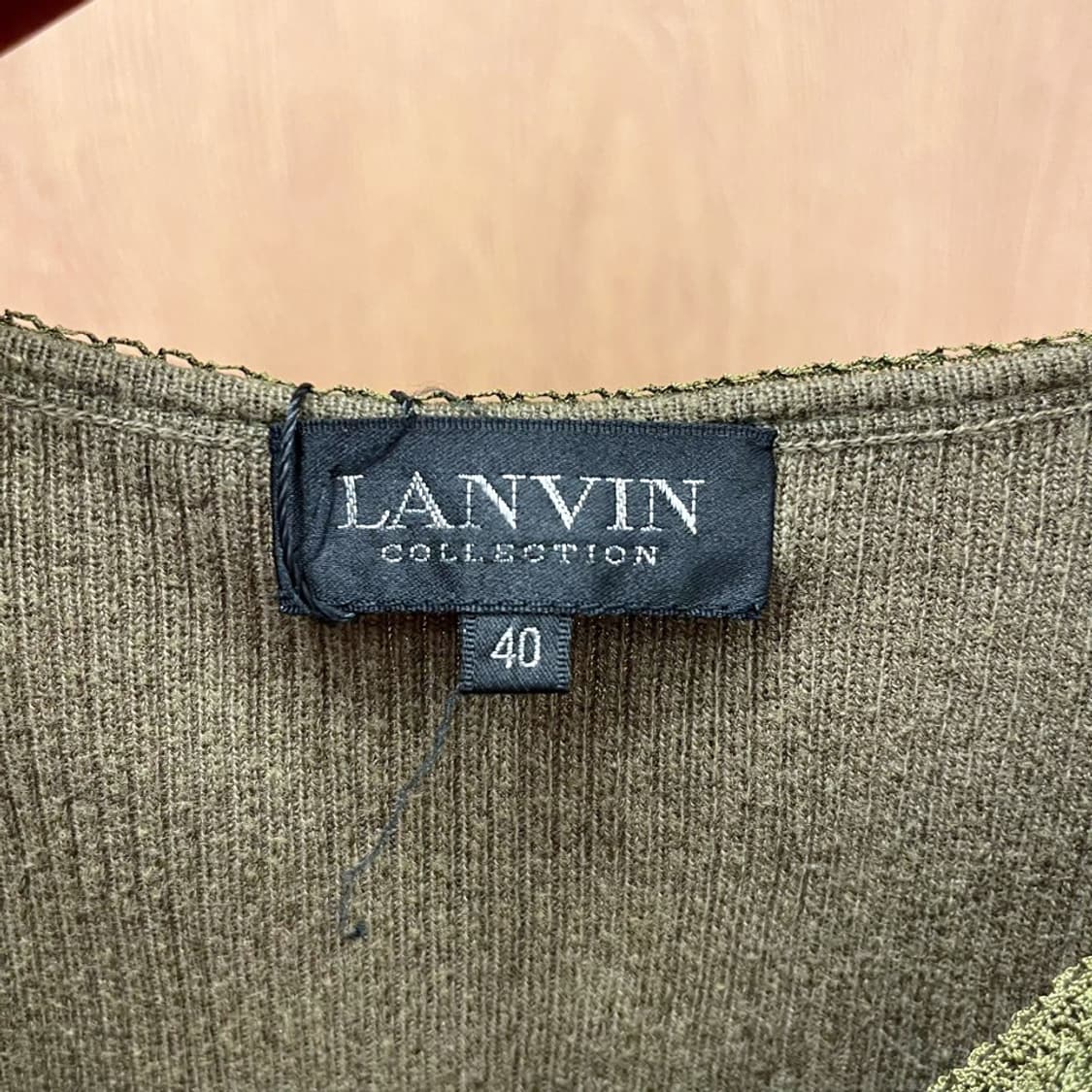 랑방 컬렉션 반팔 니트 레터스 엣지 골지 레이스 디테일 슬림핏 카키 상품이미지6