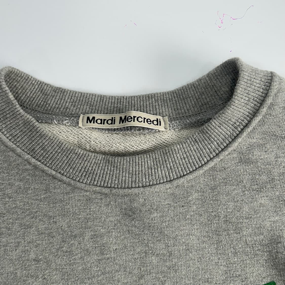 Mardi mercredi 마르디메크르디 그린 로고 그레이 맨투맨  상품이미지5