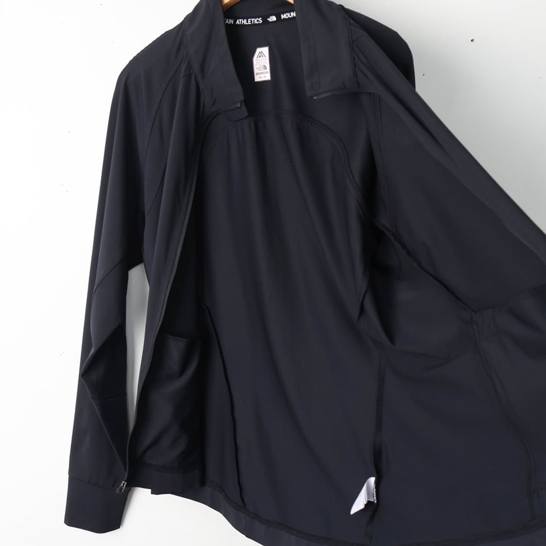 55/노스페이스 여성 쉐이프 업 자켓 상품이미지6