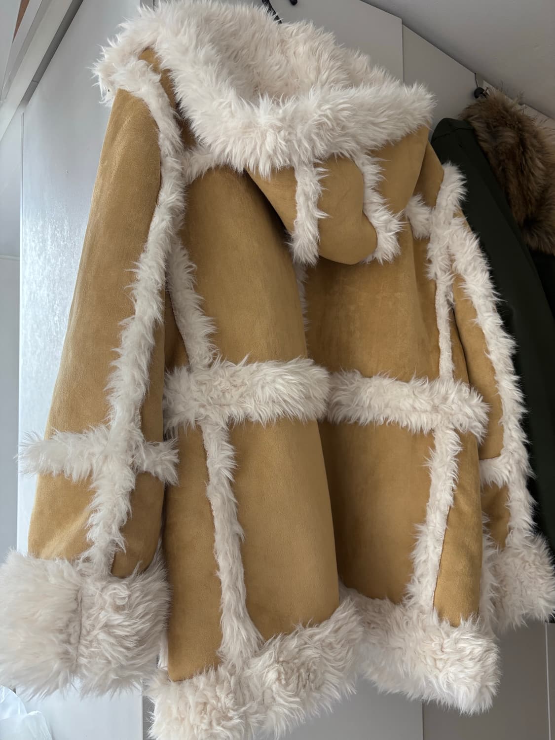 아수라 asura 투웨이 후디 무스탕 상품이미지1