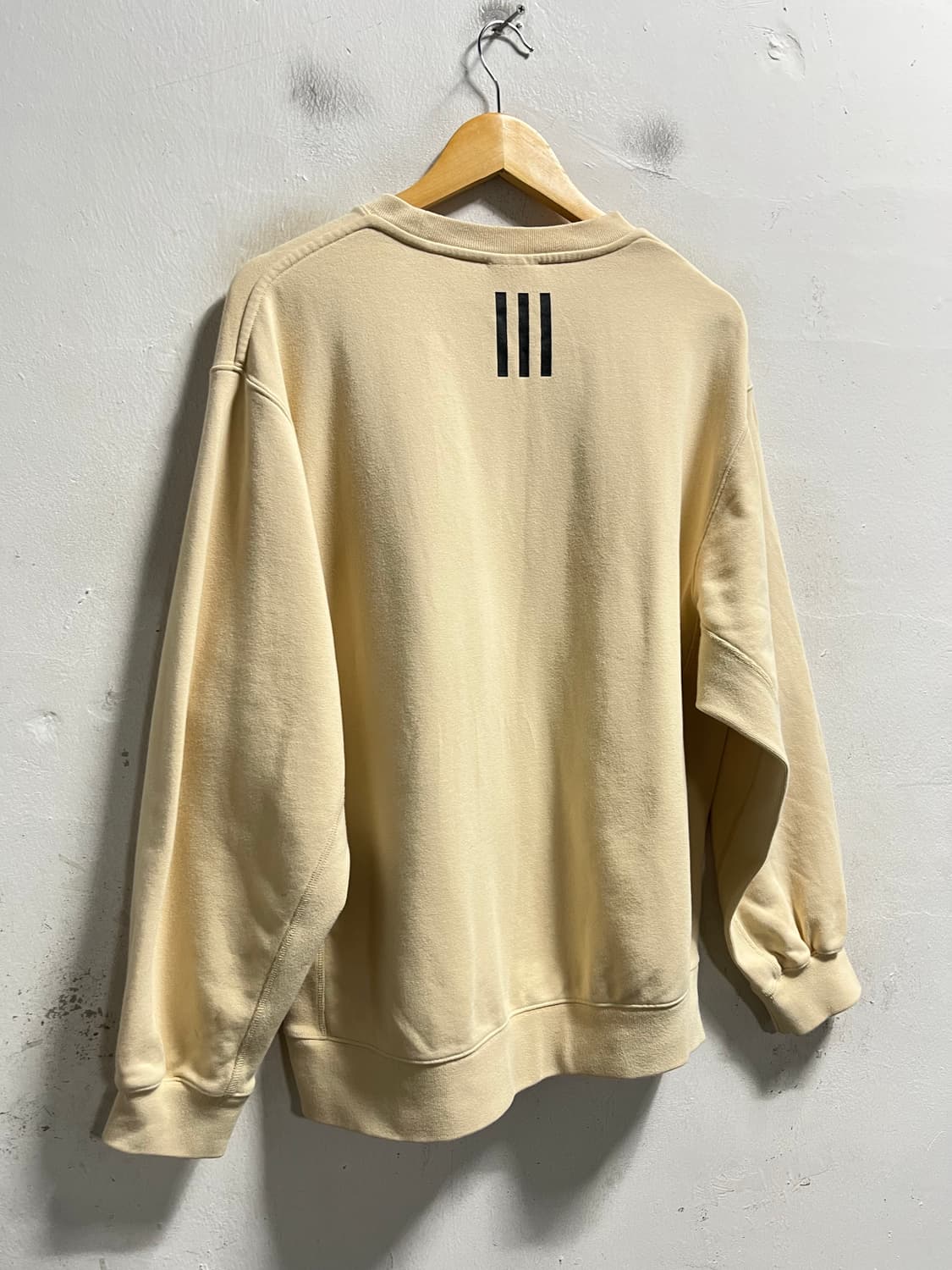 100-105 아디다스 루즈핏 스웻 맨투맨 정품 상품이미지5