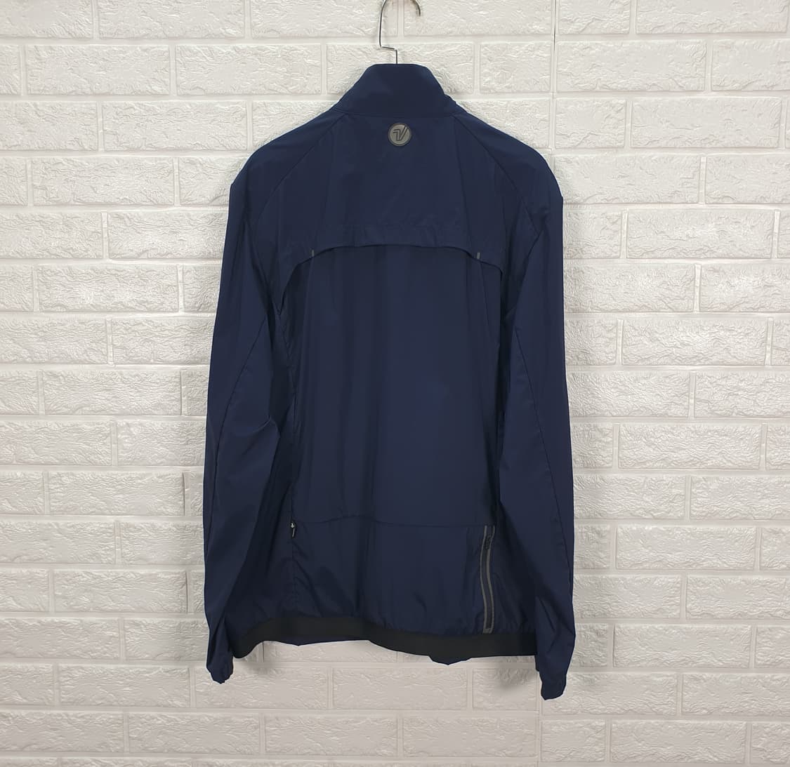 [105]볼빅 경량 바람막이 점퍼 상품이미지3