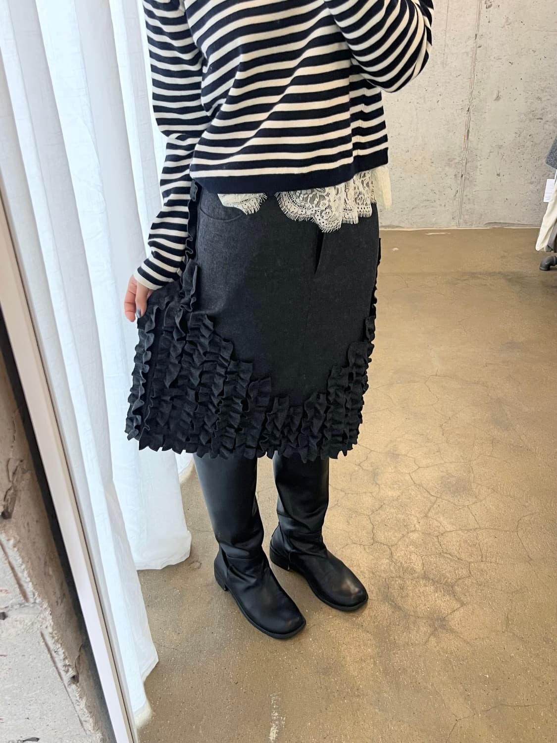 T.H.D LA MAISON 울 프릴 스커트 상품이미지5