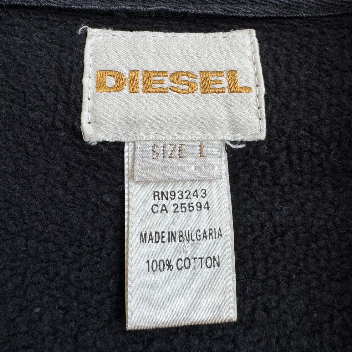 디젤 로고 패치 코튼 하이넥 집업 블랙 상품이미지4