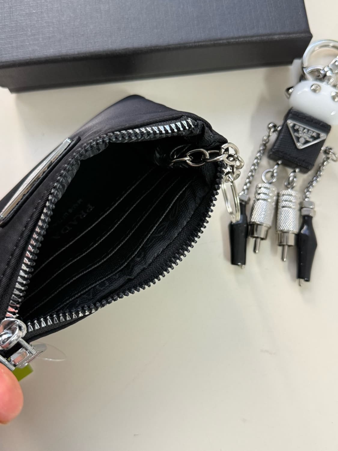 프라다 뷰티 파우치 상품이미지3