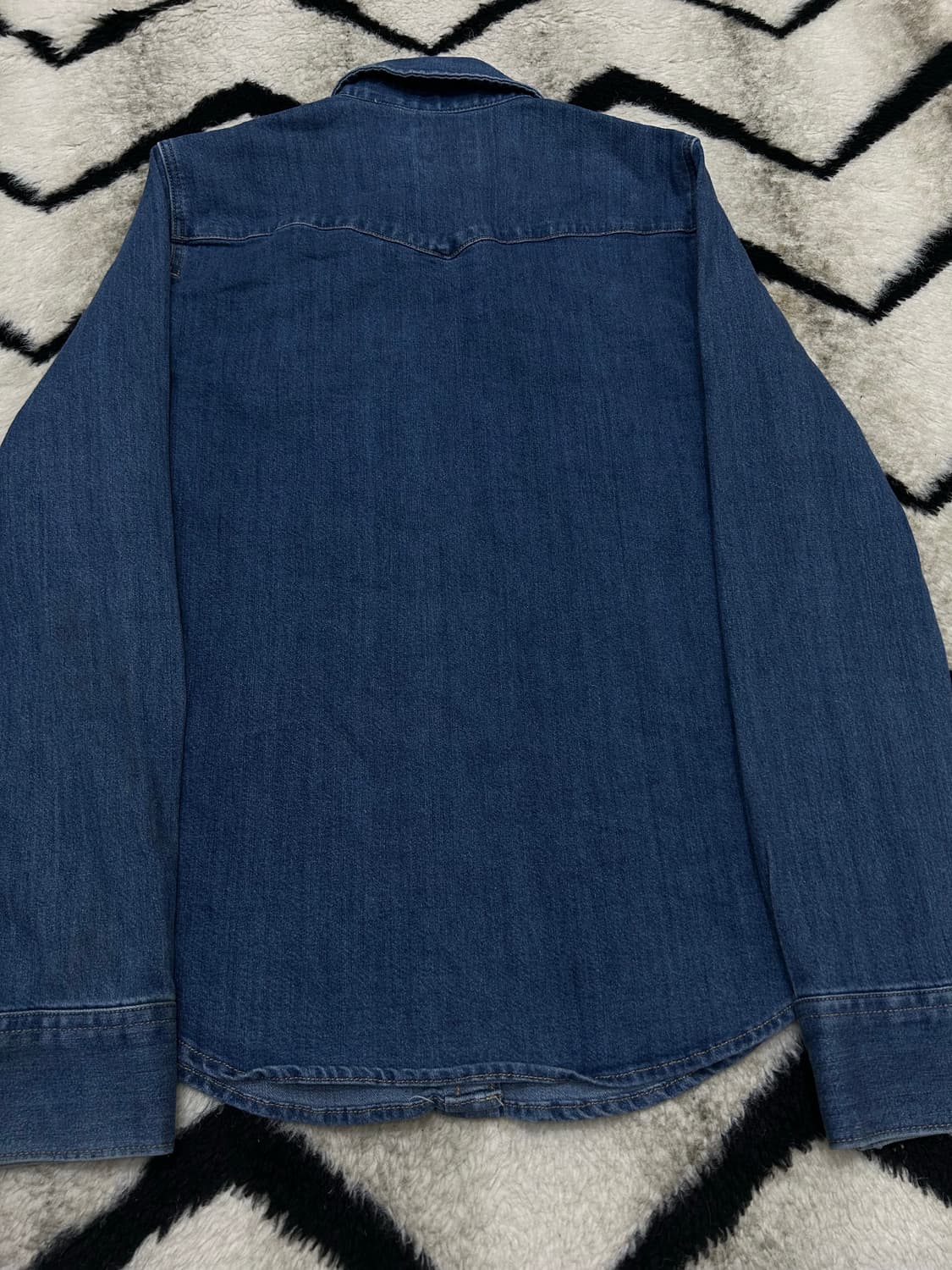 [XS]리바이스 클래식핏 웨스턴 데님셔츠/진청 상품이미지4