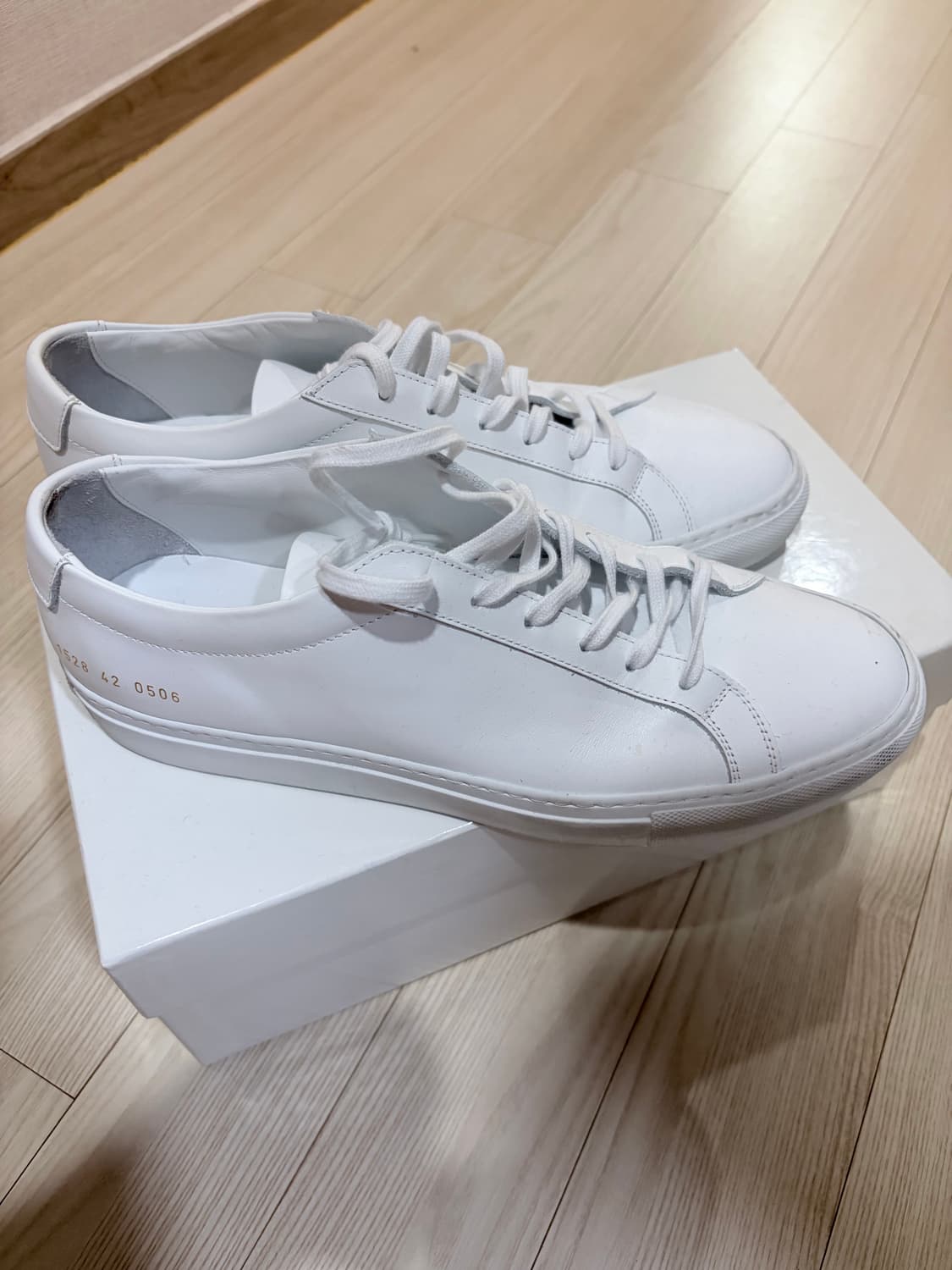 커먼프로젝트 아킬레스 로우 42  상품이미지1