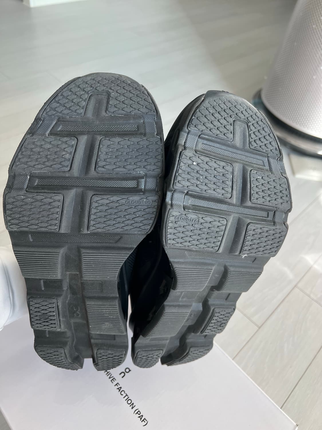 [265]온 러닝 x 파프 블랙 온파프 상품이미지5