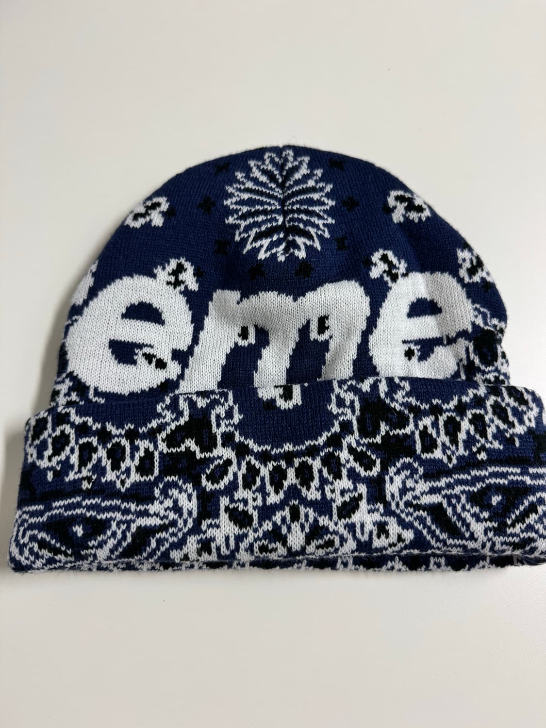 슈프림 페이즐리 비니 네이비 상품이미지2