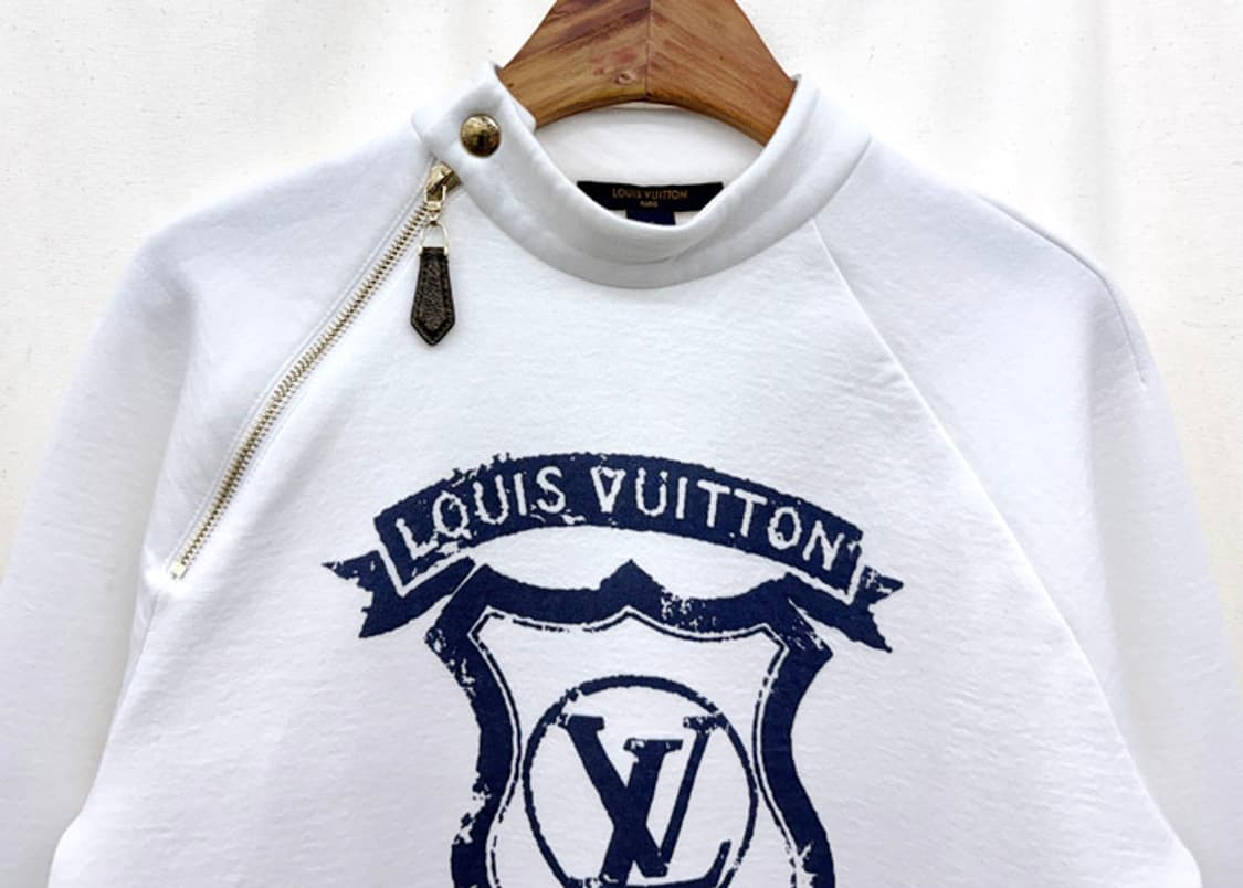 루이비통 로고 프린트 맨투맨 상품이미지2