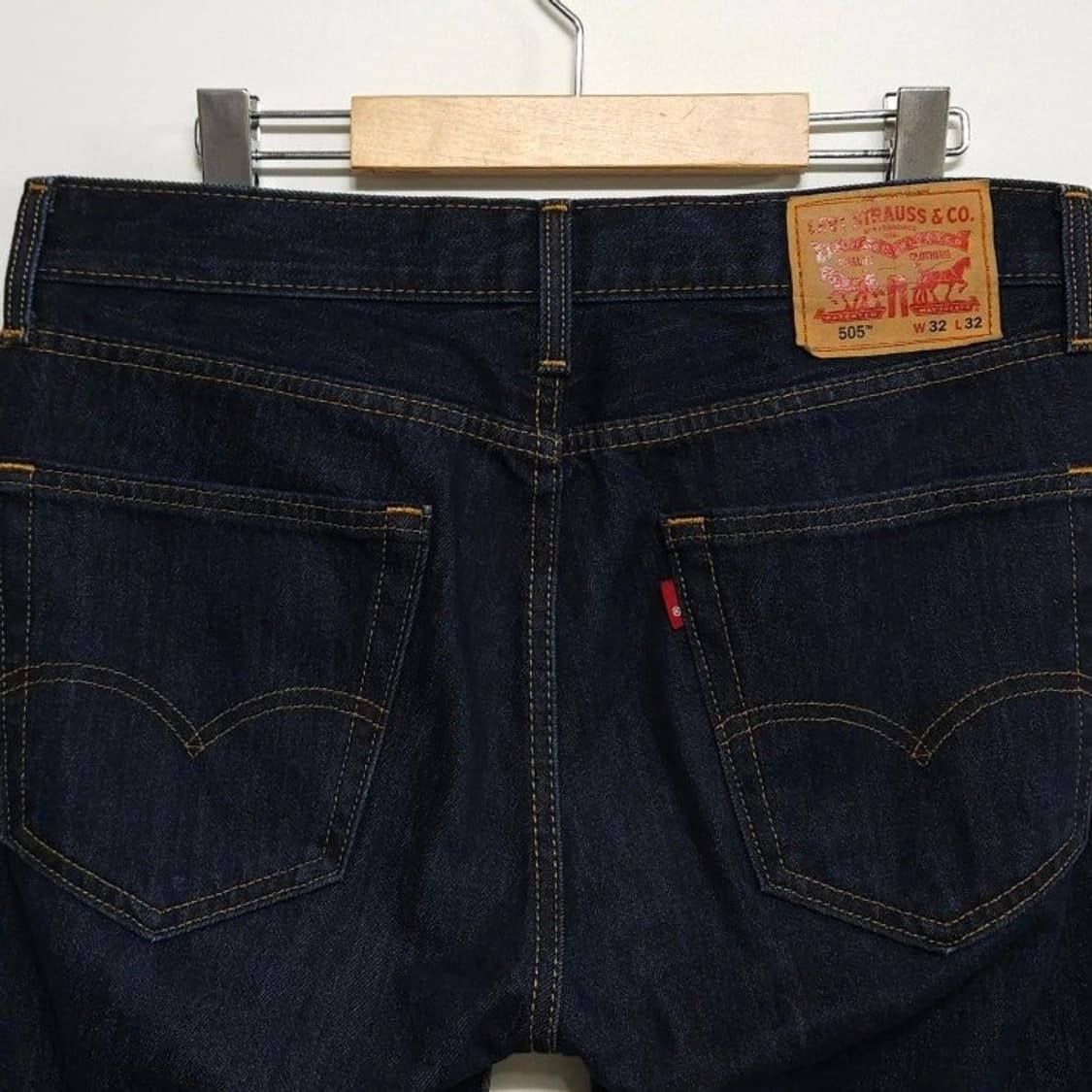32 LEVIS 리바이스505 레귤러핏 생지 데님팬츠 청바지 상품이미지4