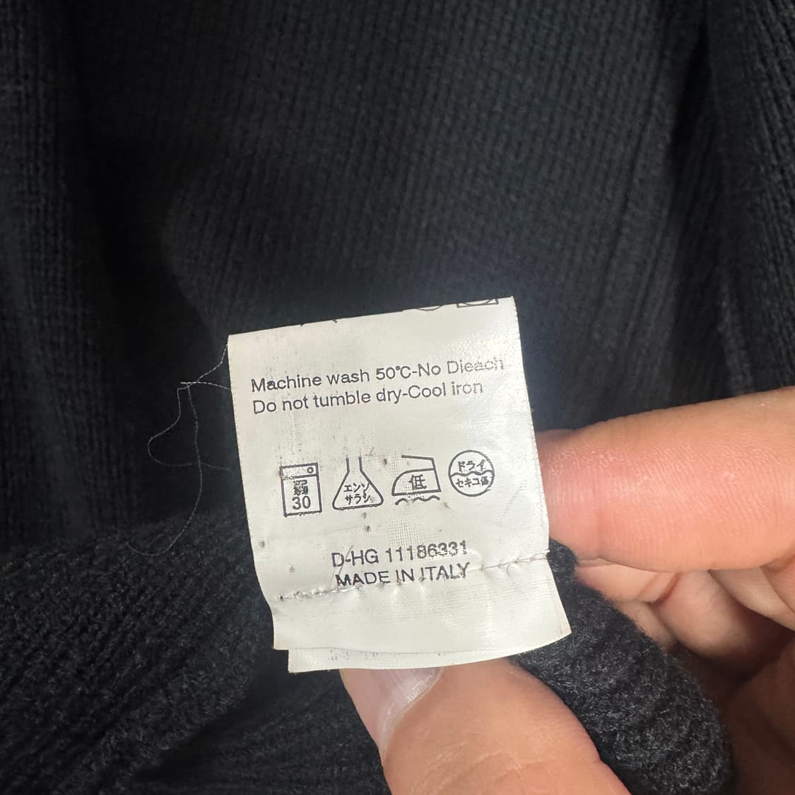 아르마니 집업니트 XL사이즈 상품이미지5