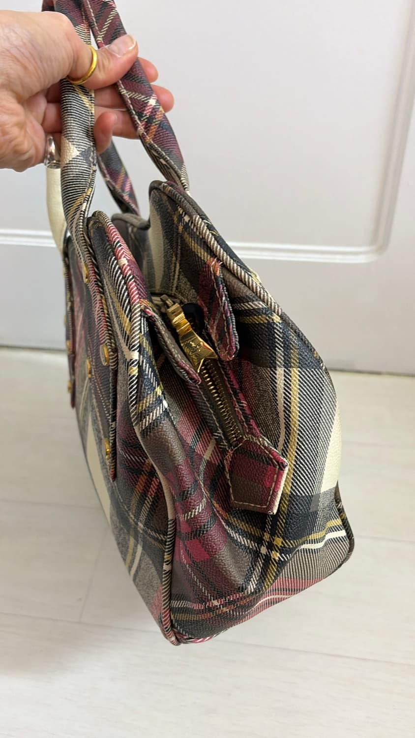  비비안웨스트우드 하트 야스민 토트백 정품  상품이미지2