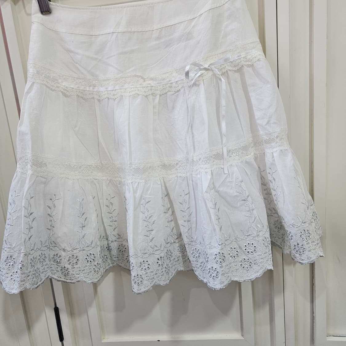 화이트 코튼 자수 레이스 스커트 상품이미지3