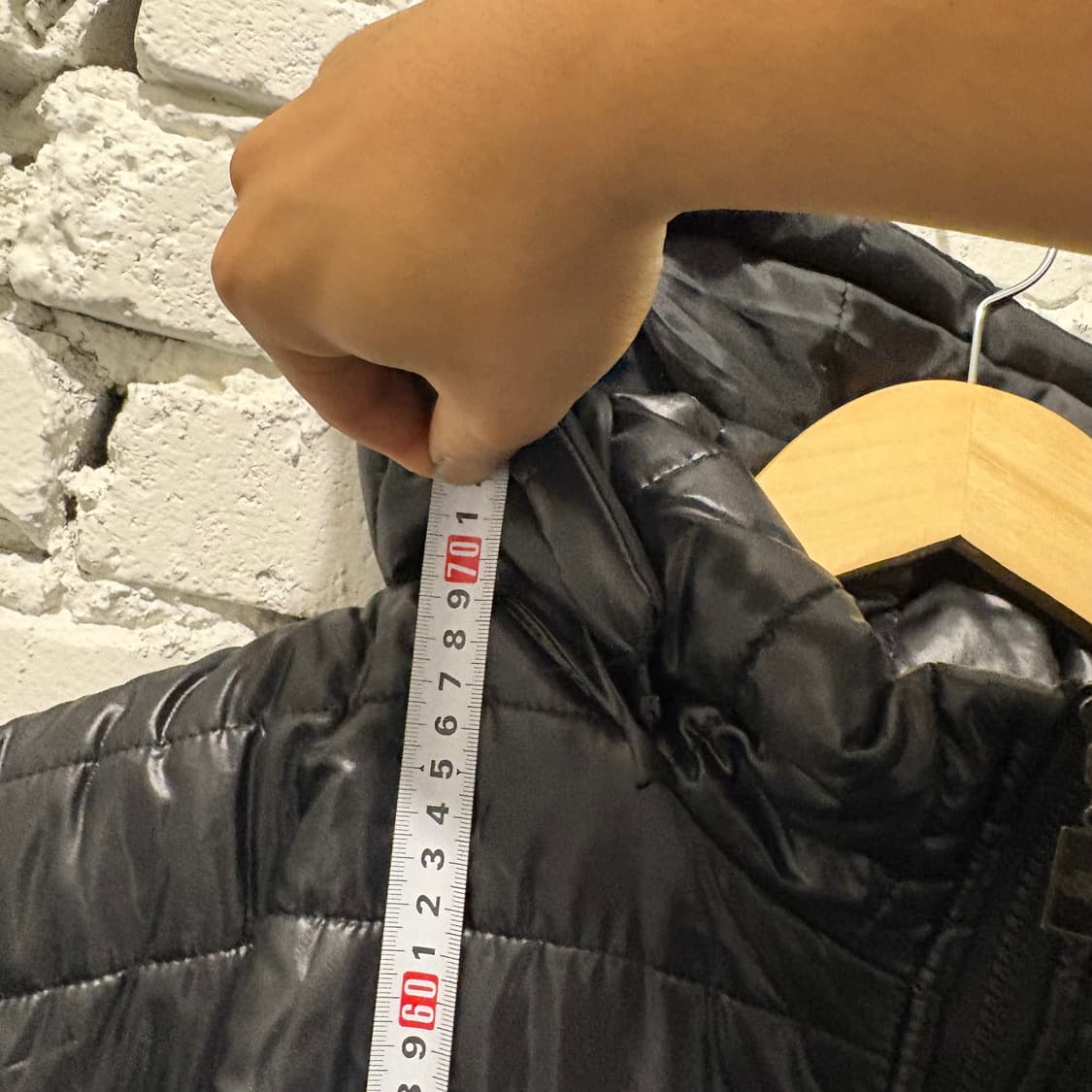 노스페이스 서밋시리즈 유광 후드경량패딩 상품이미지9