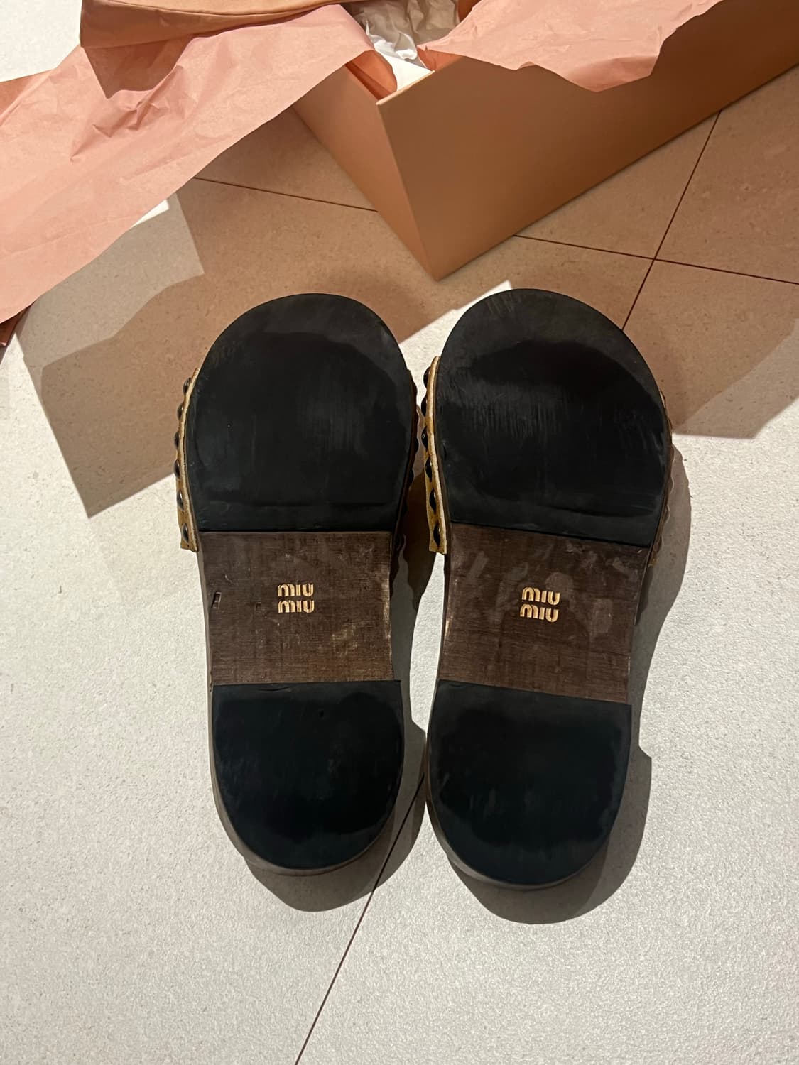 miumiu 스웨이트 클로그 35 상품이미지2