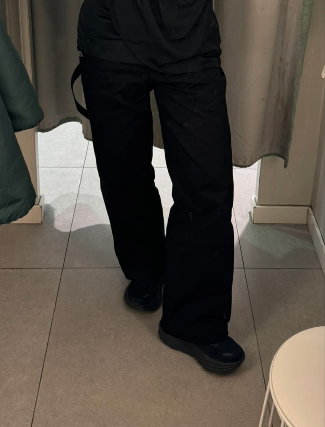 미스치프 에이프런 포켓 워크 팬츠 블랙 색상 M  상품이미지6