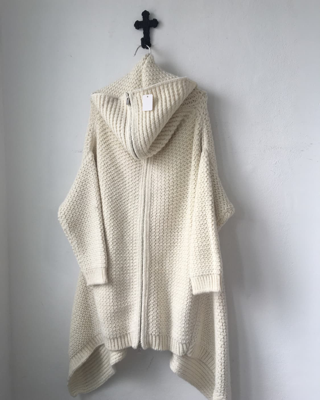 Heavy wool high neck unbalanced knit zip 상품이미지3