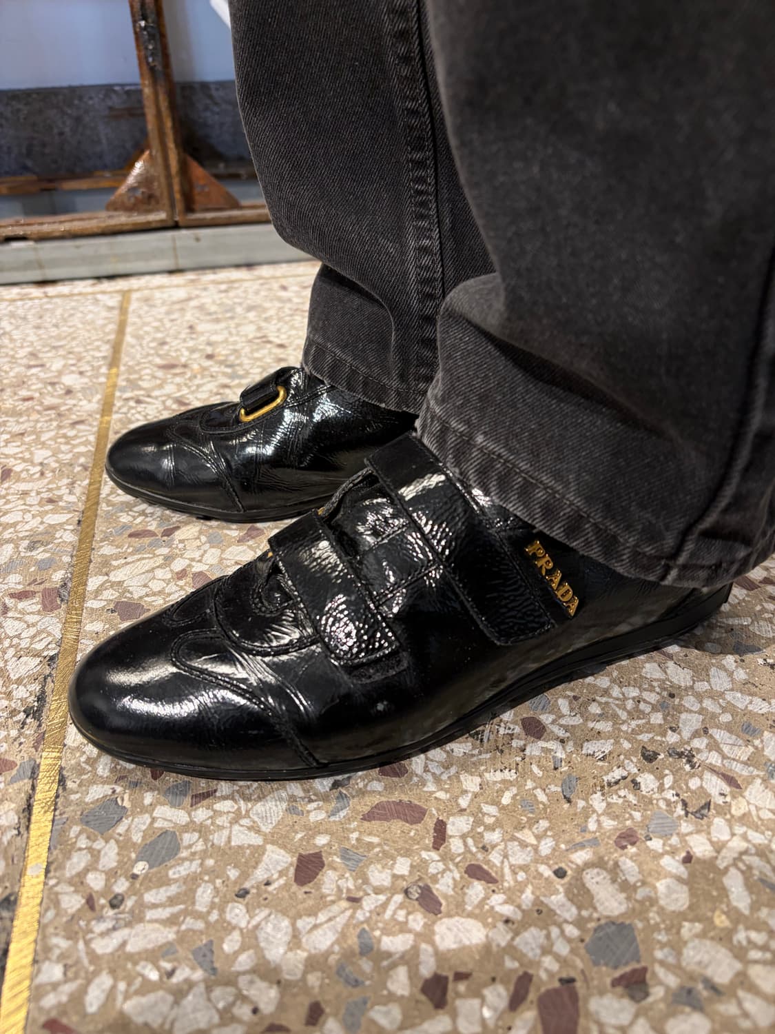 프라다 벨크로 스니커즈 상품이미지6