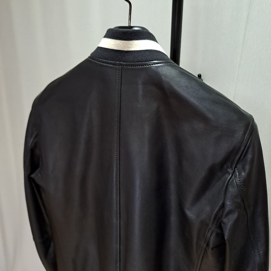 (택포) 솔리드옴므 램스킨 바시티 블루종 48 B526 상품이미지6