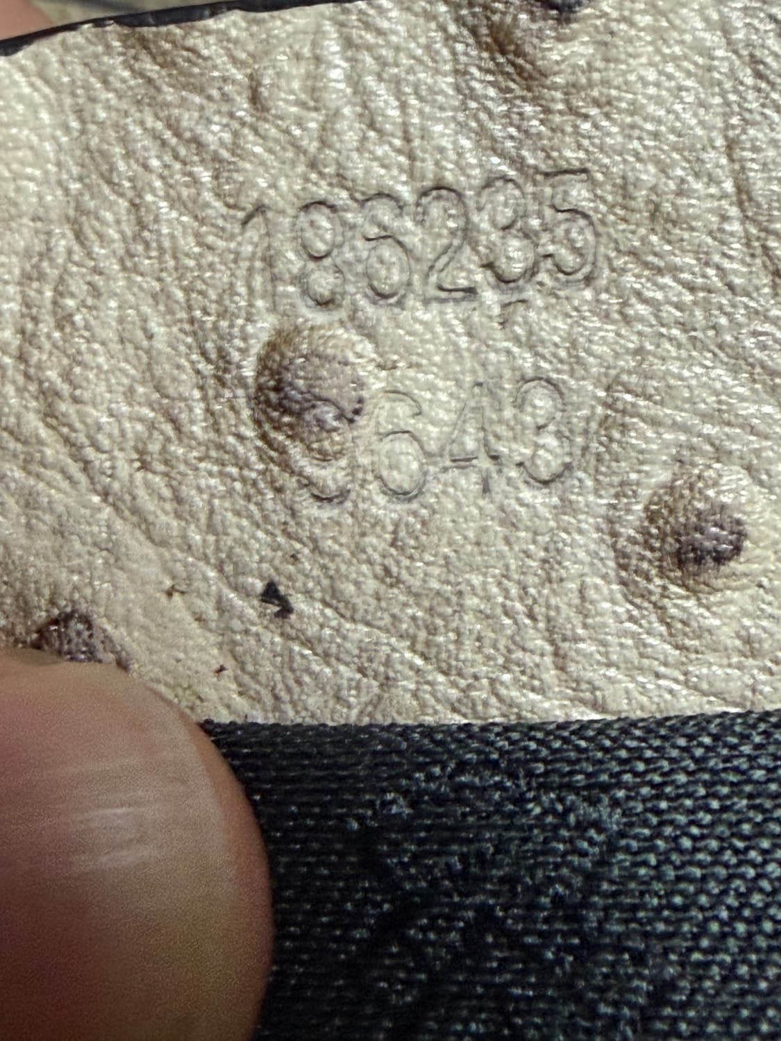 구찌 오스트리치 빈티지 숄더백 아이보리 상품이미지7