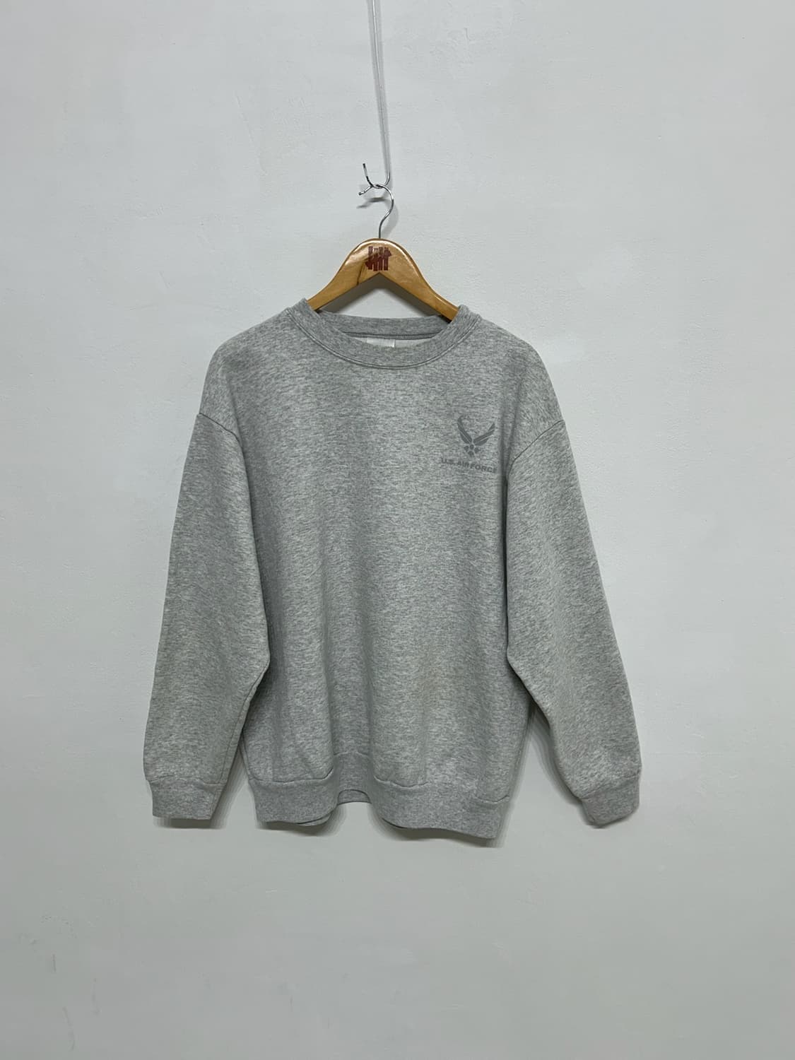 90's vtg U.S Airforce Sweatshirt. 상품이미지1