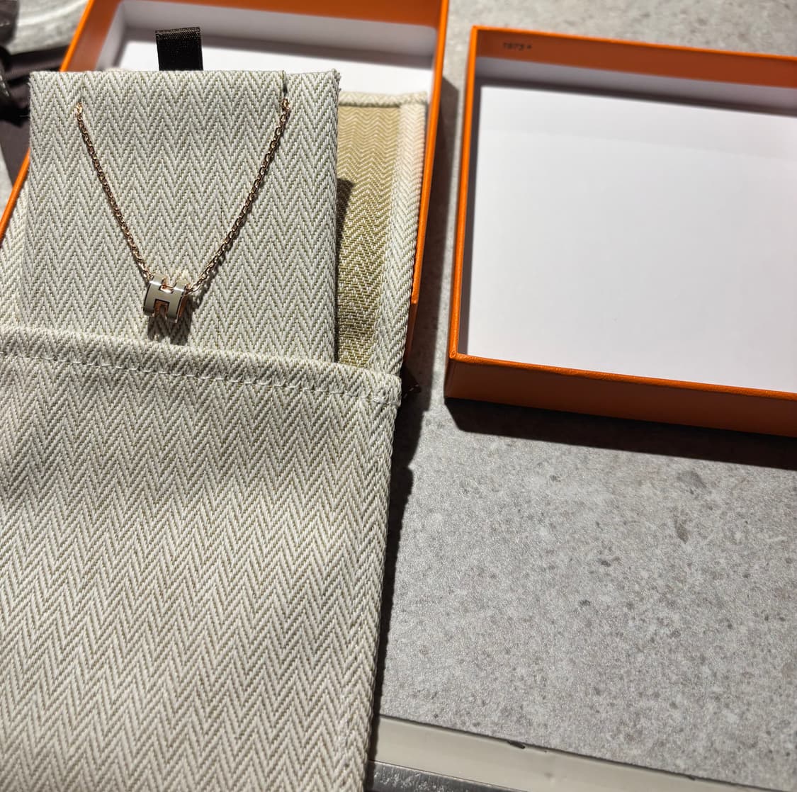 에르메스 팝아슈 미니 목걸이 마론글라쎄 상품이미지1