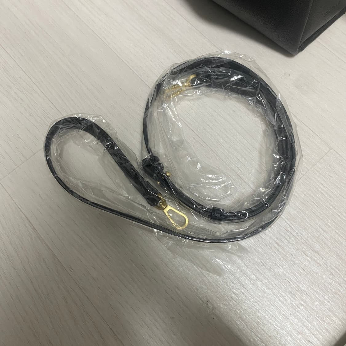 쿠론 비아 토트백 32 상품이미지3