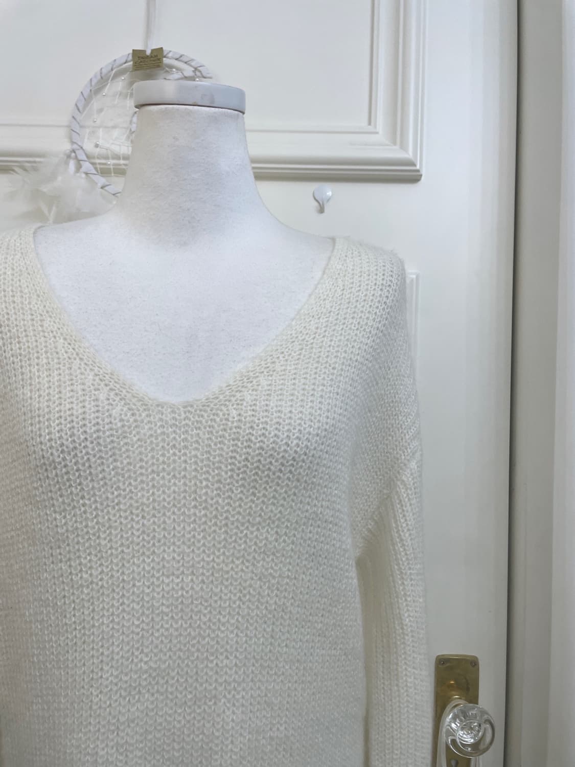 ivory side lace-up loose sweater opc 상품이미지6