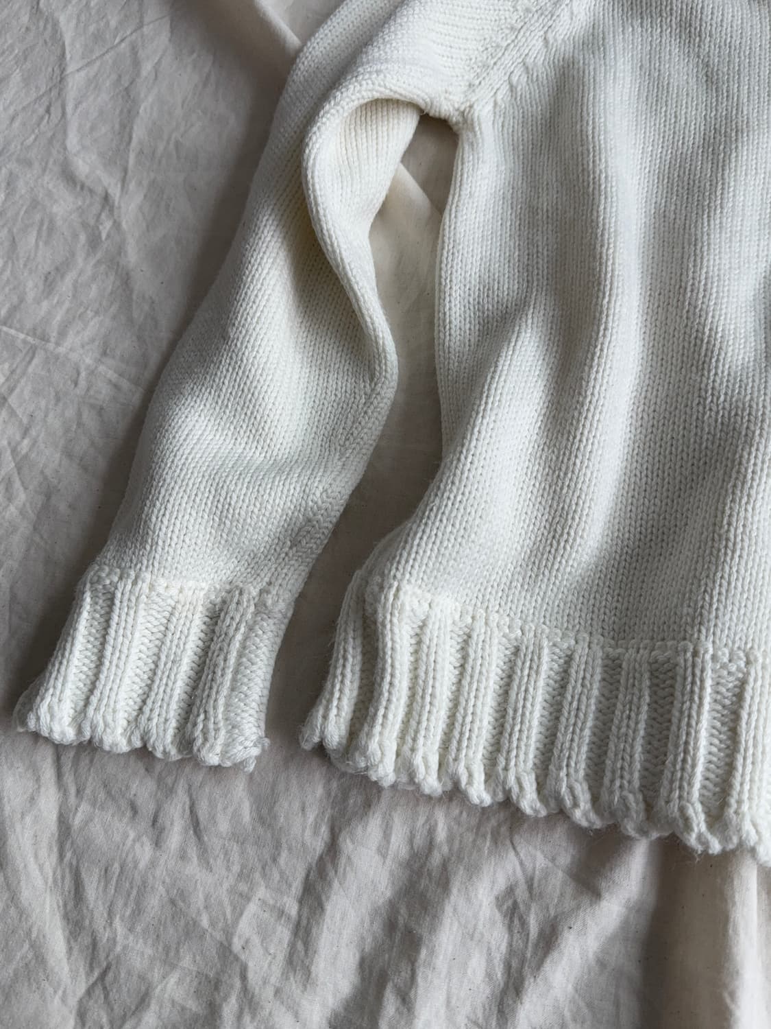 메조피아노 크림 아이보리 로걀 갸루 러블리 목폴라 딱붙 니트 상품이미지7