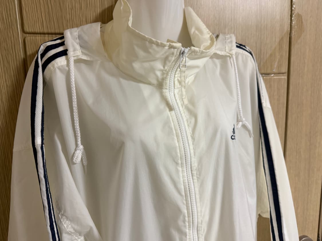 아디다스 일본판 바람막이 상품이미지3