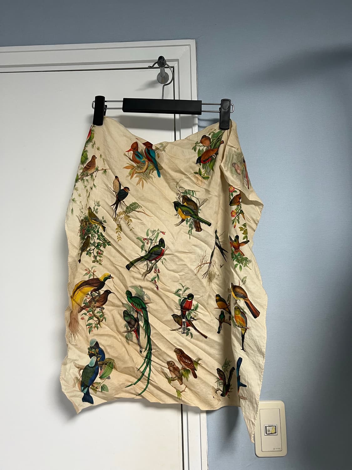 lcbx bird scarf 상품이미지1