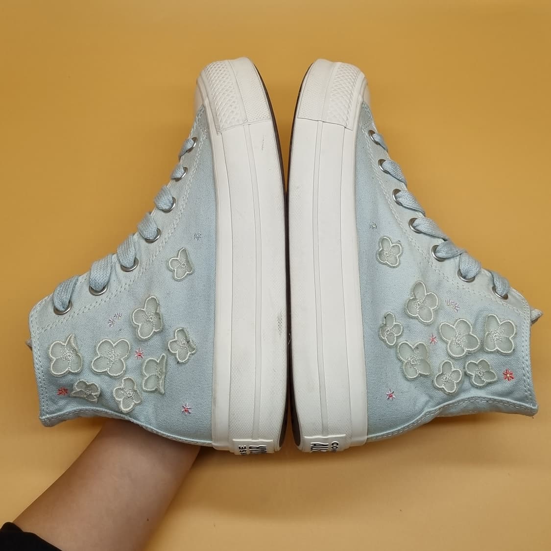 컨버스 척70 플랫폼 플라워 하이탑245 상품이미지5