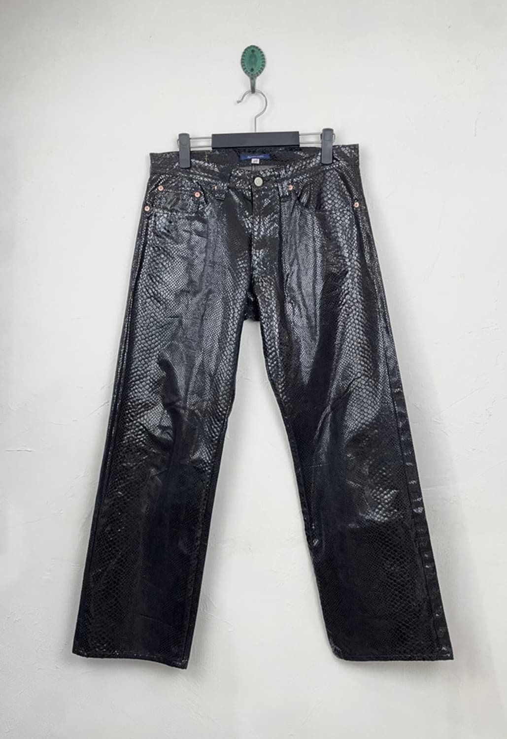 00s Japan snake pattern coated pants 31~ 상품이미지1