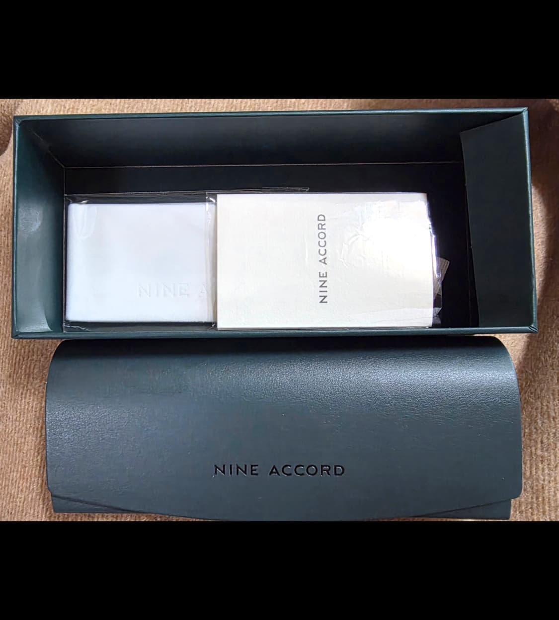 (풀박스 새상품) 나인어코드 혼엘리사 블랙 뿔테안경 상품이미지3