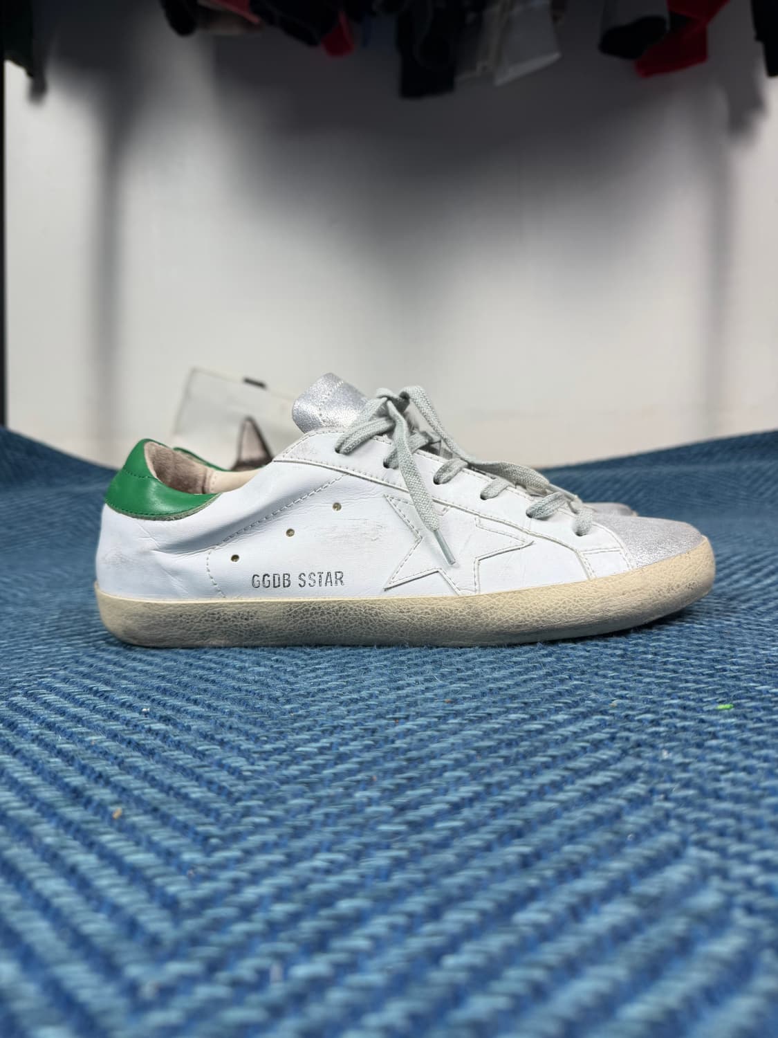 골든구스 슈퍼스타 화이트 실버 그린 탭  상품이미지2