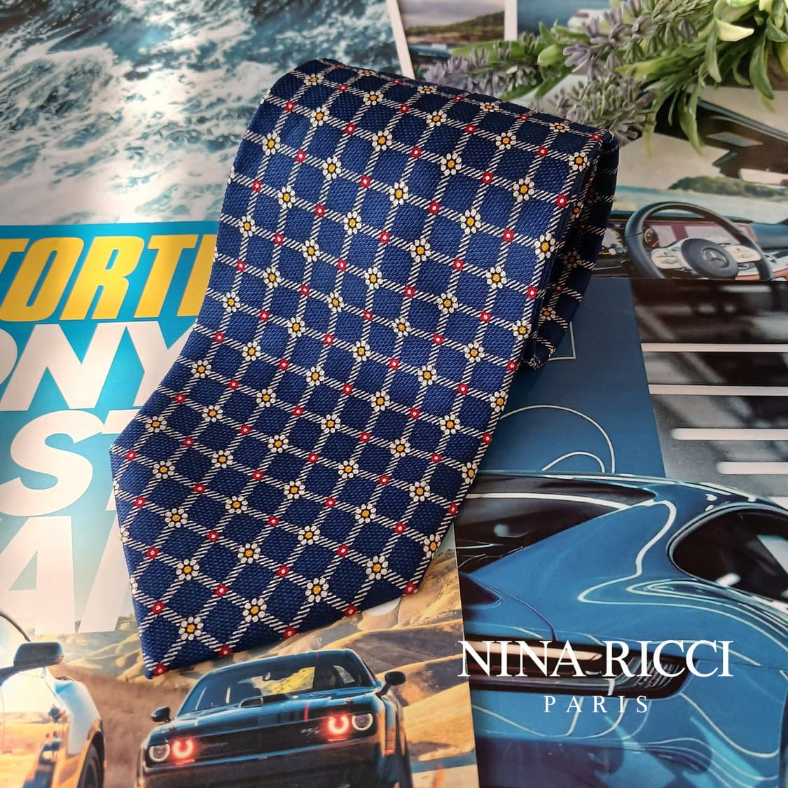 니나리치 실크 블루 체크 플라워 넥타이 9.6cm A+등급 A18875
 상품이미지1
