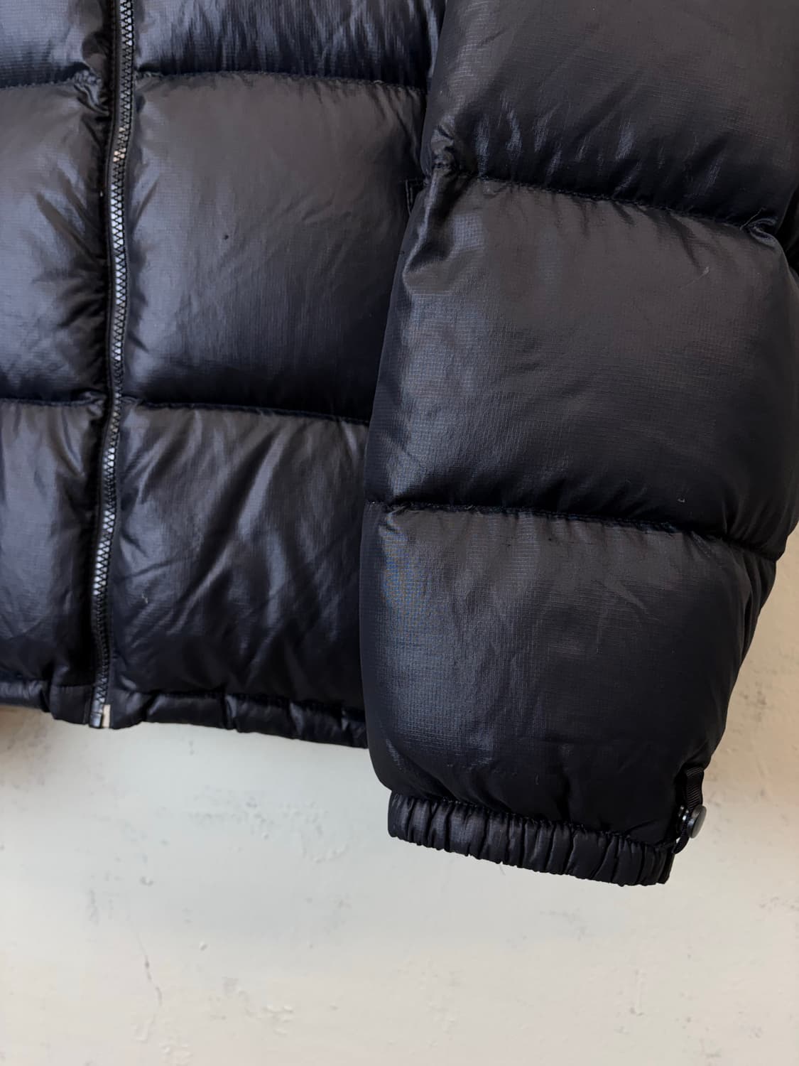 노스페이스 해외판 700 눕시 다운 패딩 블랙 상품이미지7