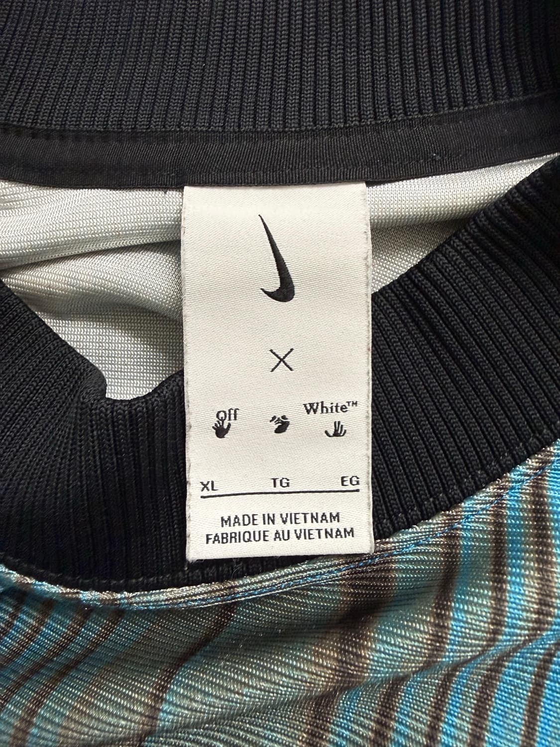 (XL)나이키 오프화이트 우드 맨투맨 상품이미지5