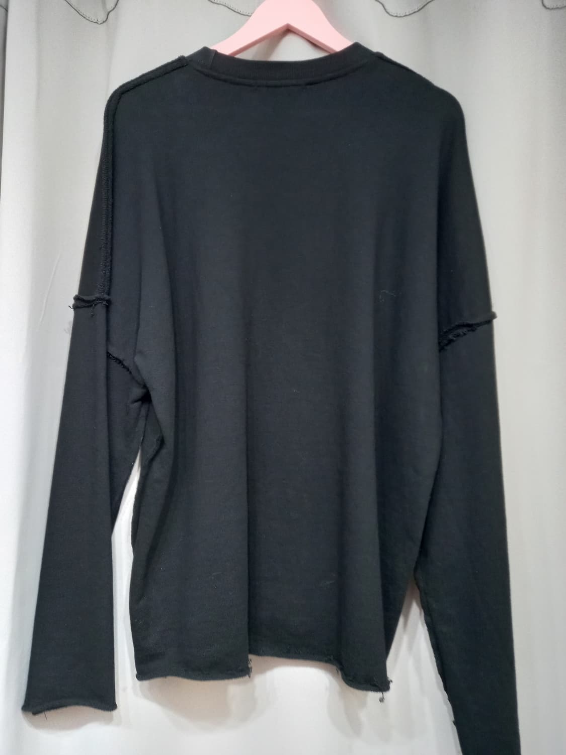 A paper cut 맨투맨 상품이미지3