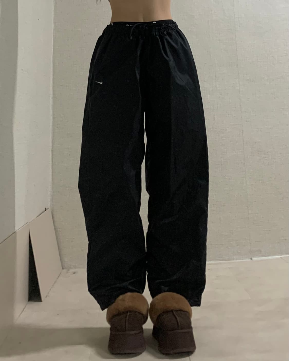 swoosh black training pants 상품이미지2