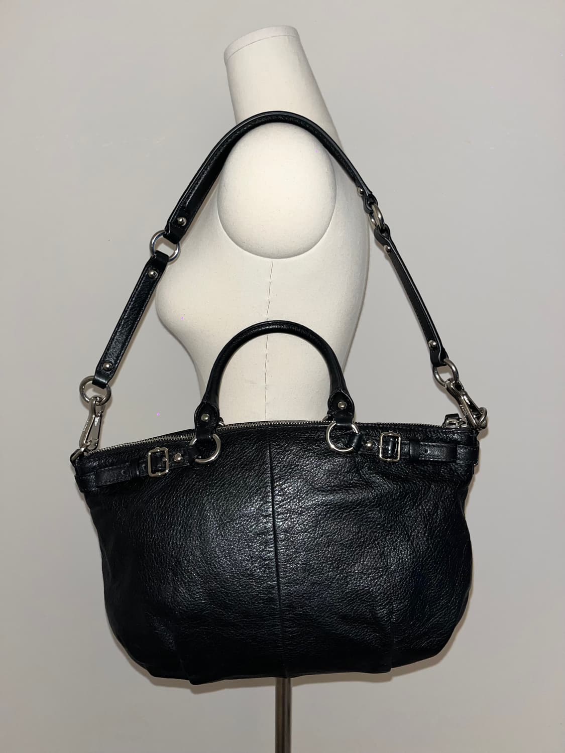 📦Coach basic allblack shoulder bag 상품이미지6