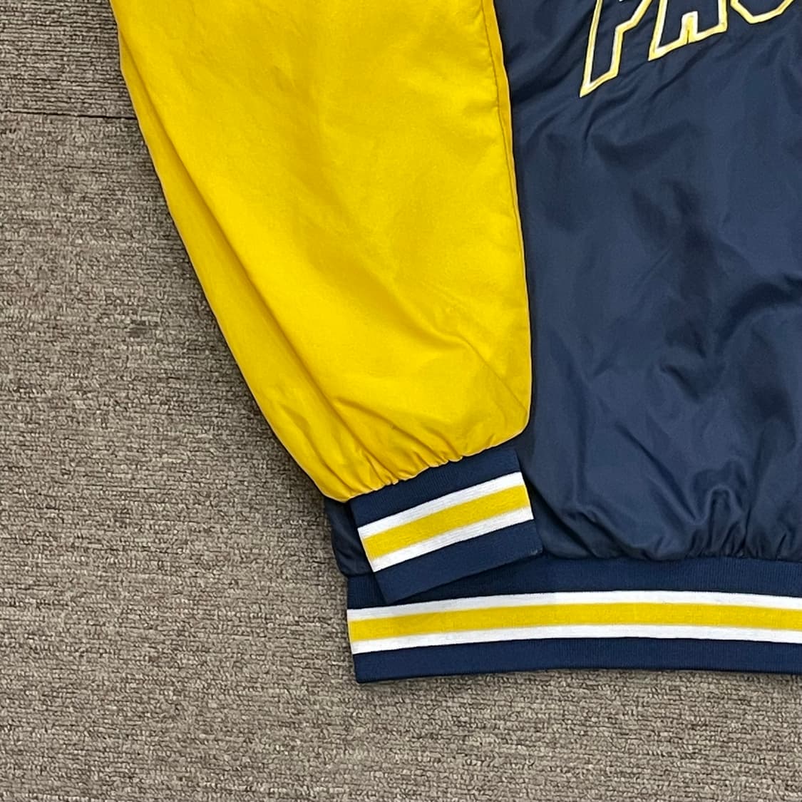 (L) NBA PACERS 패커스 팀 웜업 자켓 상품이미지3