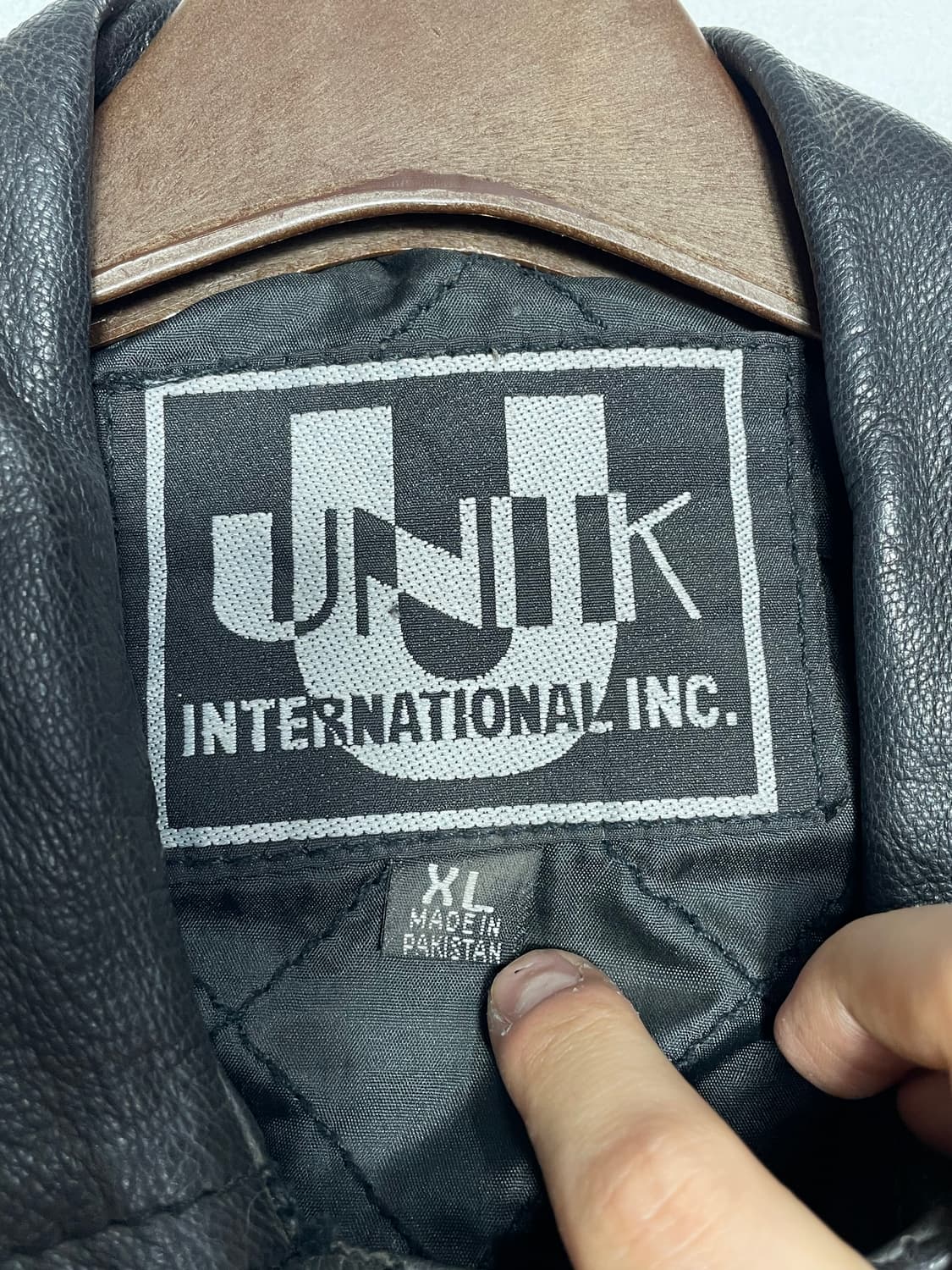 UNIK 블랙 레더 라이더 자켓 상품이미지4