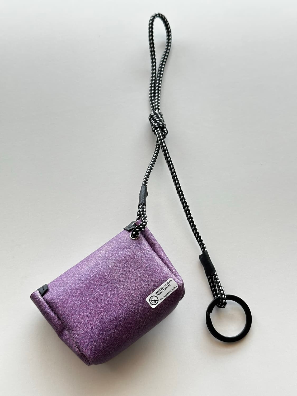 새제품 Freitag 프라이탁 미니 키링 판매(에어팟파우치) 상품이미지3